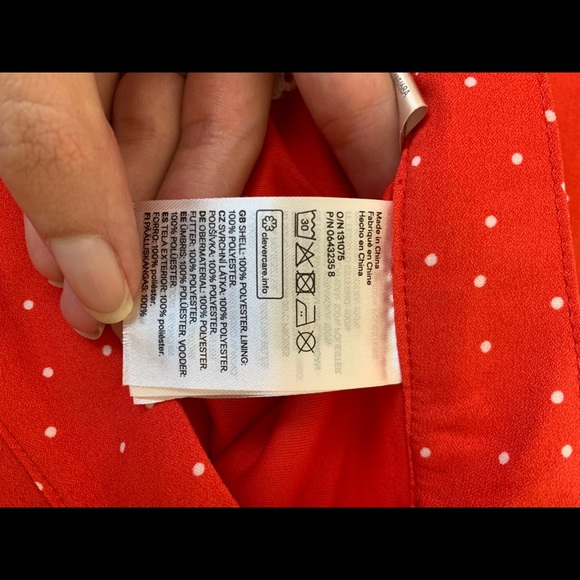 *LAST CHANCE*{H&M} polka dot ruffle skirt - Picture 9 of 9